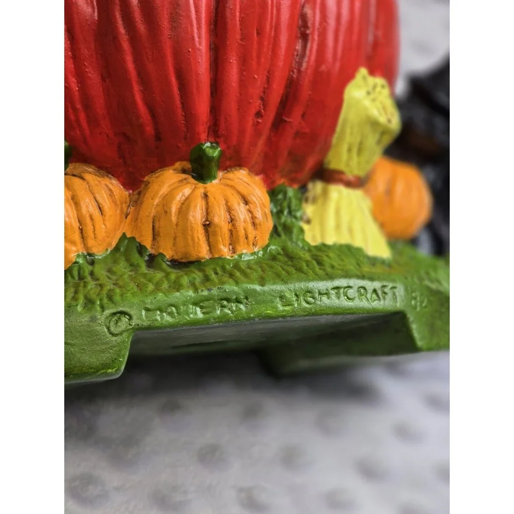 Vintage Halloween Handpainted Ceramic Witch 's  Pumpkin House Modern Lightcraft